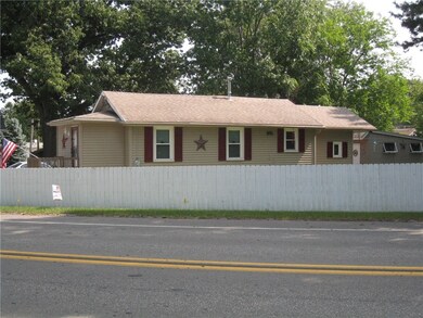 2929 Sterrettania Rd, Erie, PA 16506 - photo 2