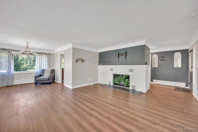 42790 Utica Rd, Sterling Heights, MI 48314 - photo 5