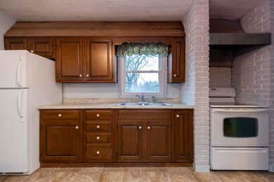 1706 Cedar_2023_2966