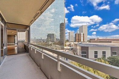 The Greenway unit 9O, Houston, TX 77046 - photo 5
