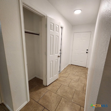 1111 Travis Cir, Copperas Cove, TX 76522 - photo 3