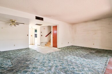 Living Rm
