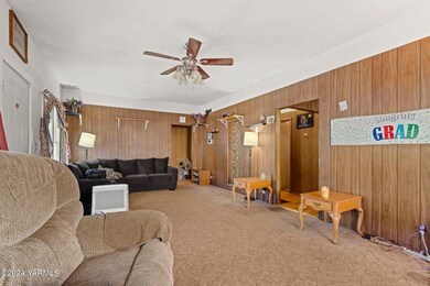 Lving Room