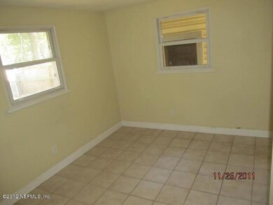 5233 Cemetery Rd, Jacksonville, FL 32210 - photo 6