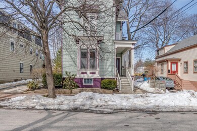 325 Spring St Unit 1 Portland-large-004-