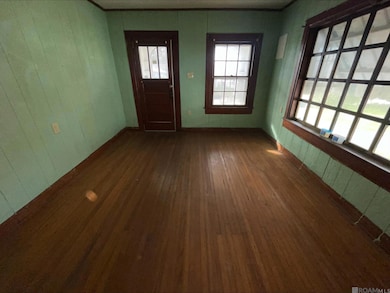 1507 Lorri Burgess Ave, Baton Rouge, LA 70802 - photo 4