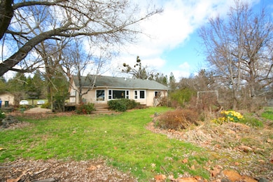 734 Powell Creek Rd, Williams, OR 97544 - photo 2