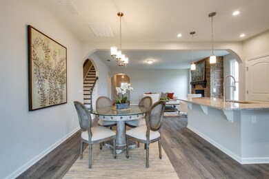 Breakfast Area *Photo of model*