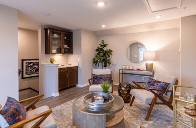 Chesapeake 4th-Floor Loft