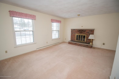 5617 Schafer Rd, Lansing, MI 48911 - photo 4