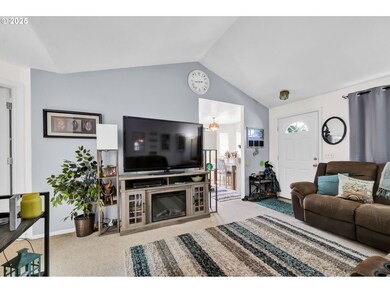 5911 A St, Springfield, OR 97478 - photo 4