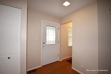 501 Teton Ct, Naperville, IL 60565 - photo 4