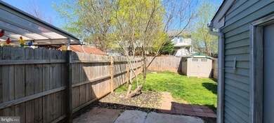 525 Colonial Dr, East Greenville, PA 18041 - photo 2