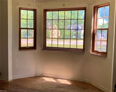 5459 E Lake Rd, Sheffield Lake, OH 44054 - photo 6