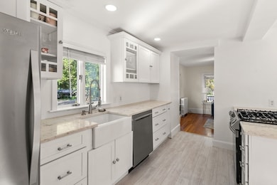 36 Pleasant St, Milton, MA 02186 - photo 4