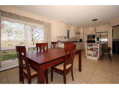 347 Tracy Ln, Shelburne, VT 05482 - photo 7