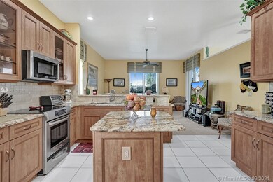 12658 Maypan Dr, Boca Raton, FL 33428 - photo 2