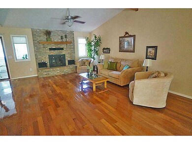 5 Clevedon Cir, Bella Vista, AR 72715 - photo 4