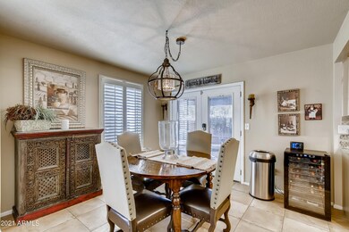 11 Dining Room