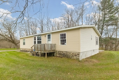 61 Village Dr, Nelson, PA 16940 - photo 3