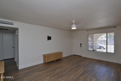 2206 W Silvergate Dr, Chandler, AZ 85224 - photo 5