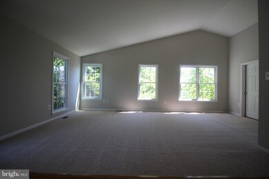 1012 Dulaney Mill Dr, Frederick, MD 21702 - photo 5