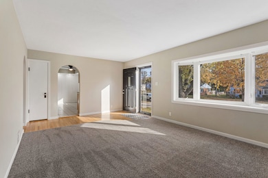 605 S Fair St, Champaign, IL 61821 - photo 6