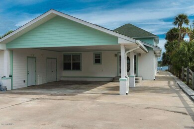 Carport