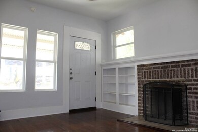 826 E Erie Ave unit A, San Antonio, TX 78212 - photo 2