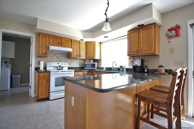 80 Bellview Rd, Troy, NY 12180 - photo 5