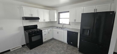 1708 Shoop St, Racine, WI 53404 - photo 2