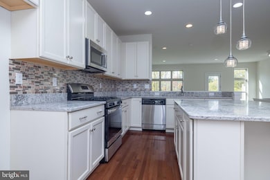 326 Redbud Ln, Kennett Square, PA 19348 - photo 4