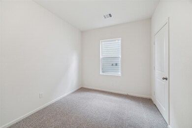 10127 Tiger Flower Ln, Houston, TX 77016 - photo 6