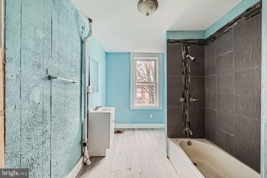 1110 N Dukeland St, Baltimore, MD 21216 - photo 7