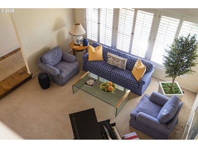 11330 SW Lynnvale Dr, Portland, OR 97225 - photo 6