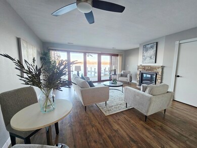 405 Lake St unit 405, Excelsior, MN 55331 - photo 6