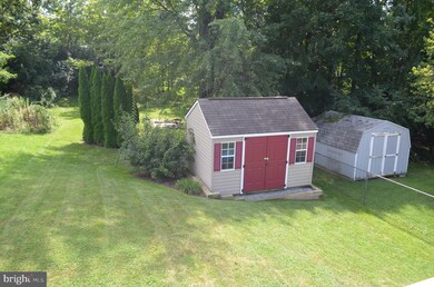 25 Quinter Ln, Temple, PA 19560 - photo 3
