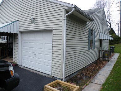 31 Crestmont Dr, Honesdale, PA 18431 - photo 7