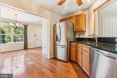 1487 Falcon Nest Ct, Arnold, MD 21012 - photo 4