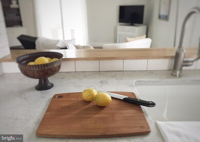 816 E 16th St, Frederick, MD 21701 - photo 5