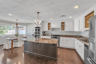 14 Pleasant View Ave, Lynn, MA 01902 - photo 3