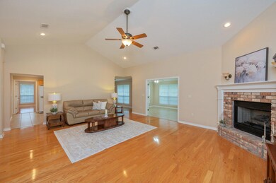 1415 Grandview Dr, Crestview, FL 32539 - photo 7