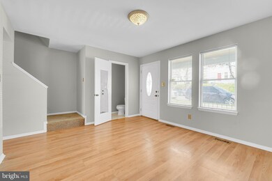 4313 Dana St, Baltimore, MD 21229 - photo 2