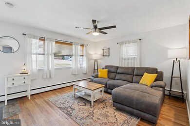 516 Ash St unit 52, Pottstown, PA 19464 - photo 4