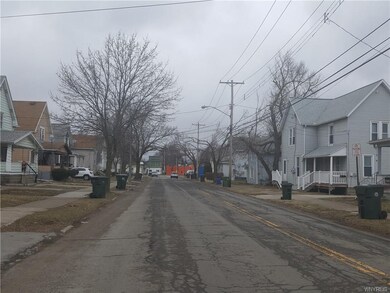 79 Felton St, North Tonawanda, NY 14120 - photo 2