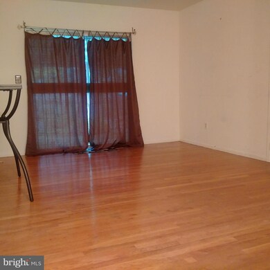 806 Carrington Ave, Capitol Heights, MD 20743 - photo 6