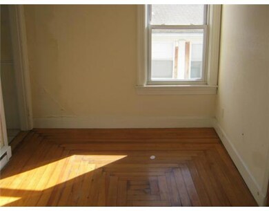 34 Vale St, Pawtucket, RI 02860 - photo 5