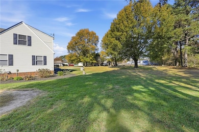 19263 Oliver Dr, Smithfield, VA 23430 - photo 6