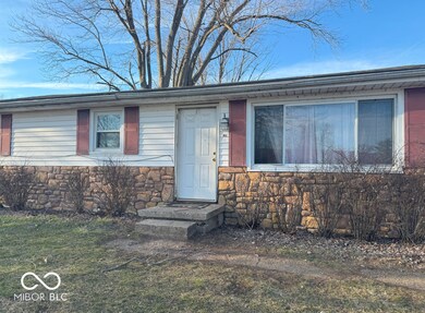 346 Daugherty St, Columbus, IN 47201 - photo 2