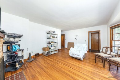 149 S Fordham Ave, Aurora, IL 60506 - photo 3